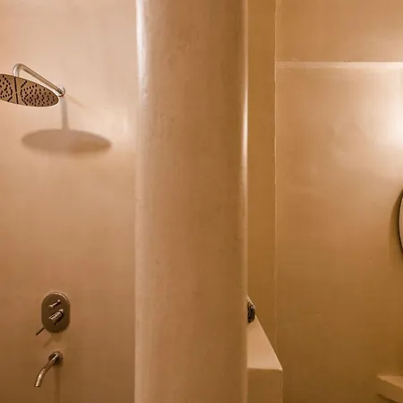 Rhapsody House Отель типа 