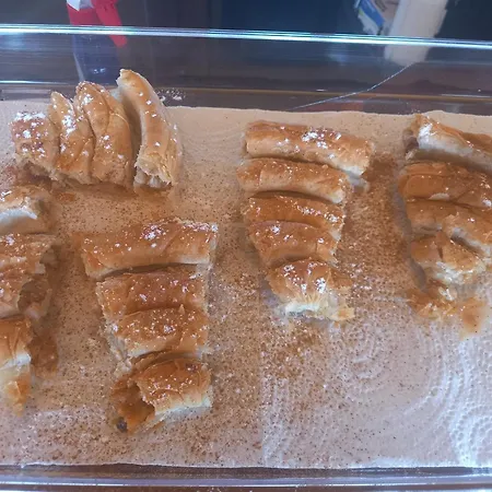 Bed and Breakfast Rhapsody House Βρασνά