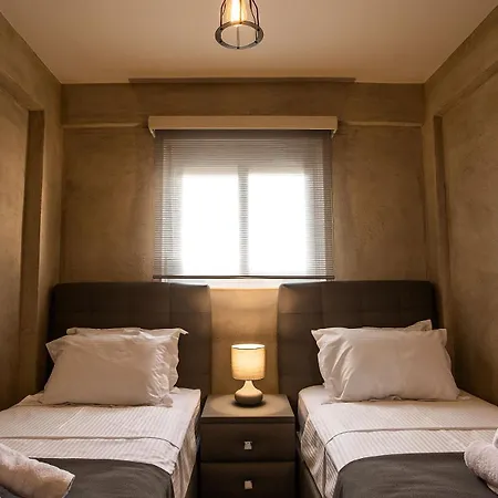 Rhapsody House Bed & Breakfast Nea Vrasna